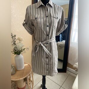 Rag & Bone Roxanne utility Dress linen blend belt 
Striped Beige Black SIZE S